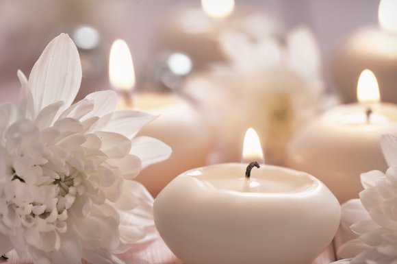 Acheter des bougies parfumées dans une boutique de décoration - Martigues - VALÉRIE FAVRE DÉCORATION